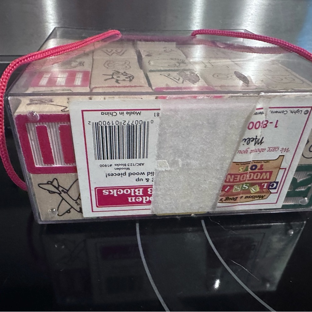 VGC MELISSA & DOUG Deluxe Children 50-Piece Wooden ABC/123 Blocks w/Plastic Case - Picture 4 of 13